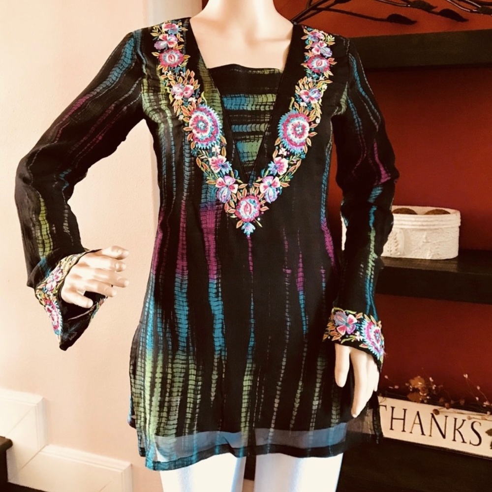 Handmade Silk Embroidered Tunic Blouse Colorful Boho Size Small Festival Artsy - Picture 4 of 12